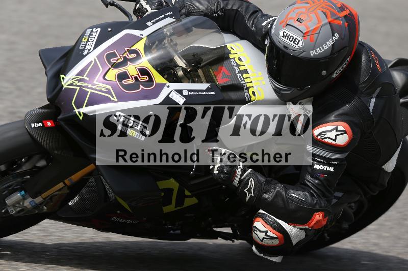 /10 20.04.2026  Pluess Moto Sport ADR/Freies Fahren/33